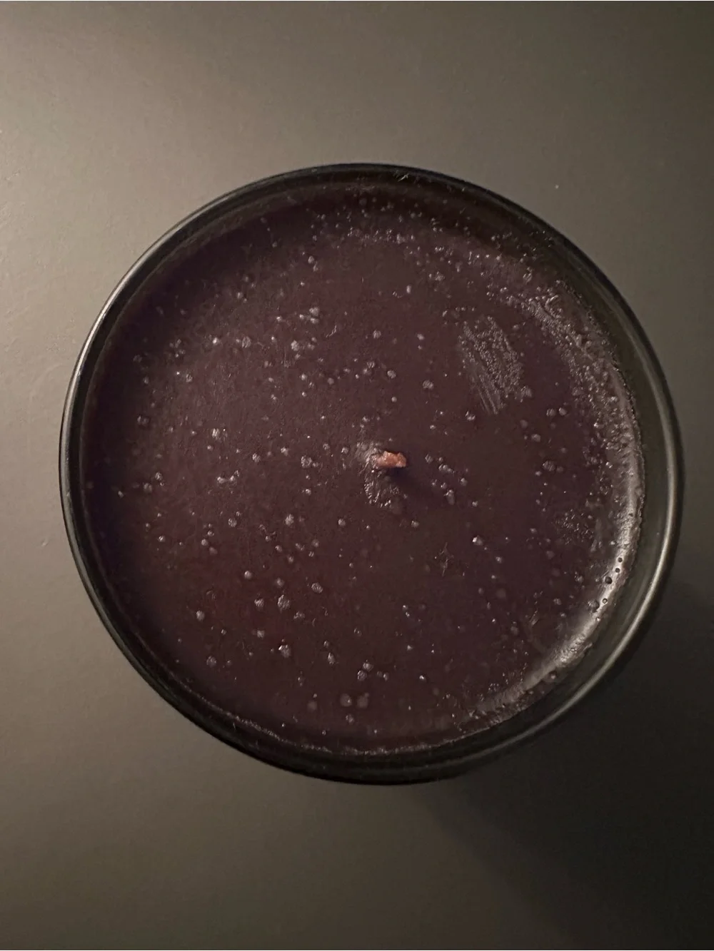 Yaasa Studios - Eight Thirty Scented Candle - Black Glass/Black Candle (Unused)